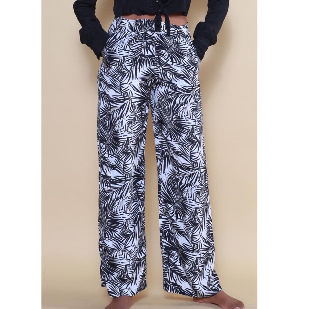 Elastic Waist Pants perfect for resort 🏝 brunch